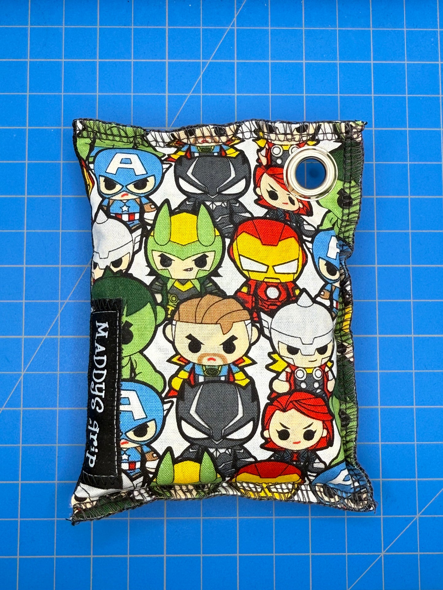 Maddys grip chalk bag - Hero