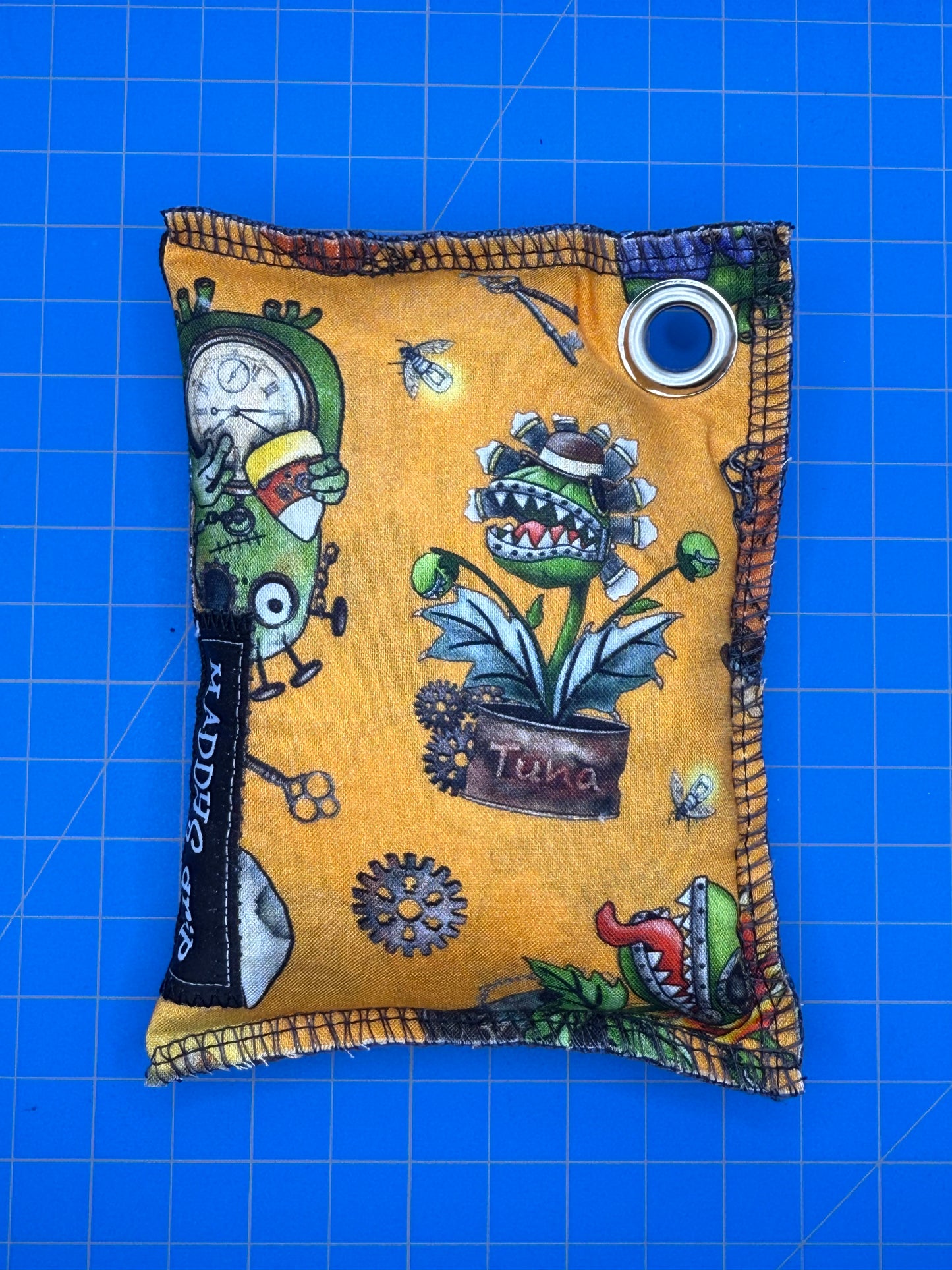 Maddys grip chalk bag - Steampunk Halloween