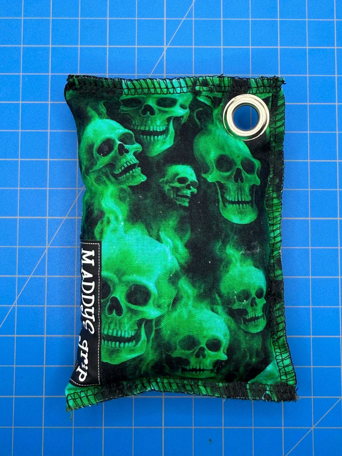 Maddys grip chalk bag 2026 design - Emerald Inferno