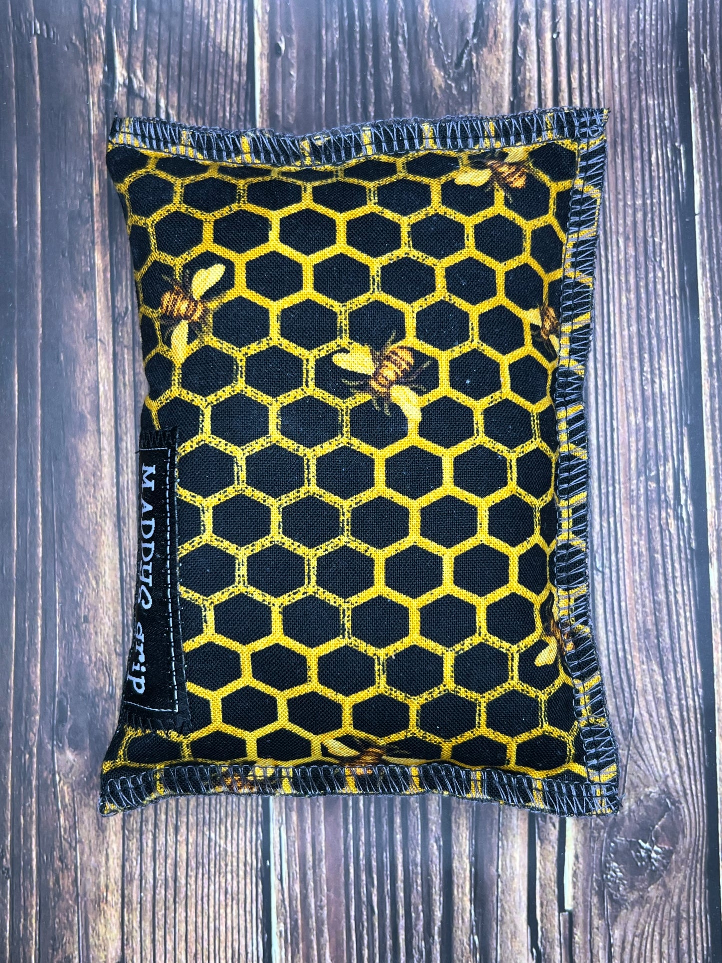 Maddys grip chalk bag-honeycomb